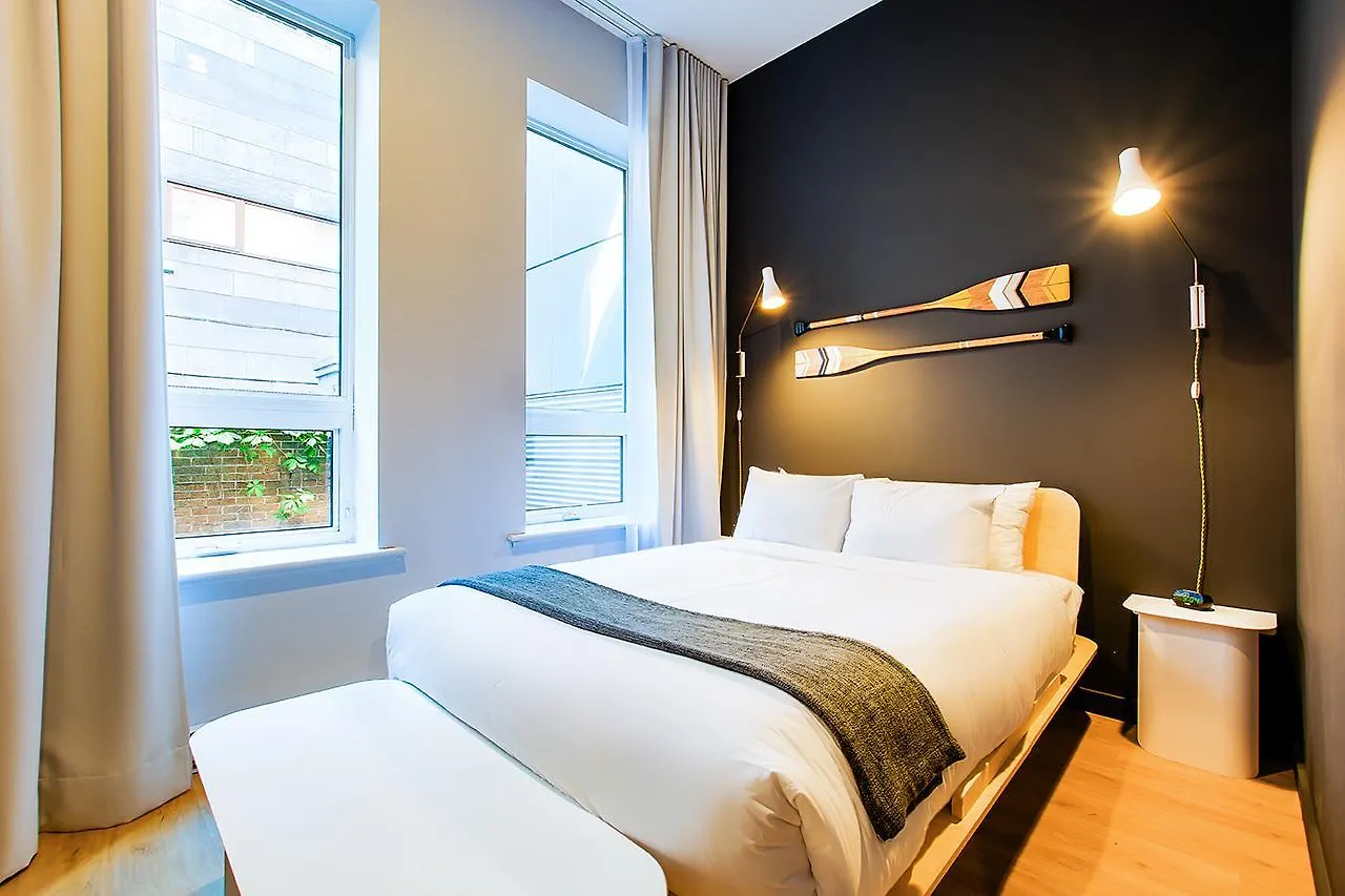 Les Lofts Charest - Par Les Lofts Vieux-Quebec Apartment  Quebec City